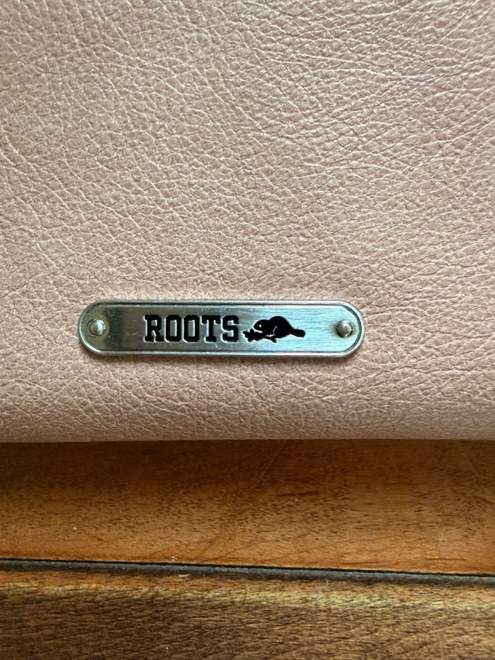 Roots Blush Pink Zip Around Continental Wallet - Picture 3 of 10